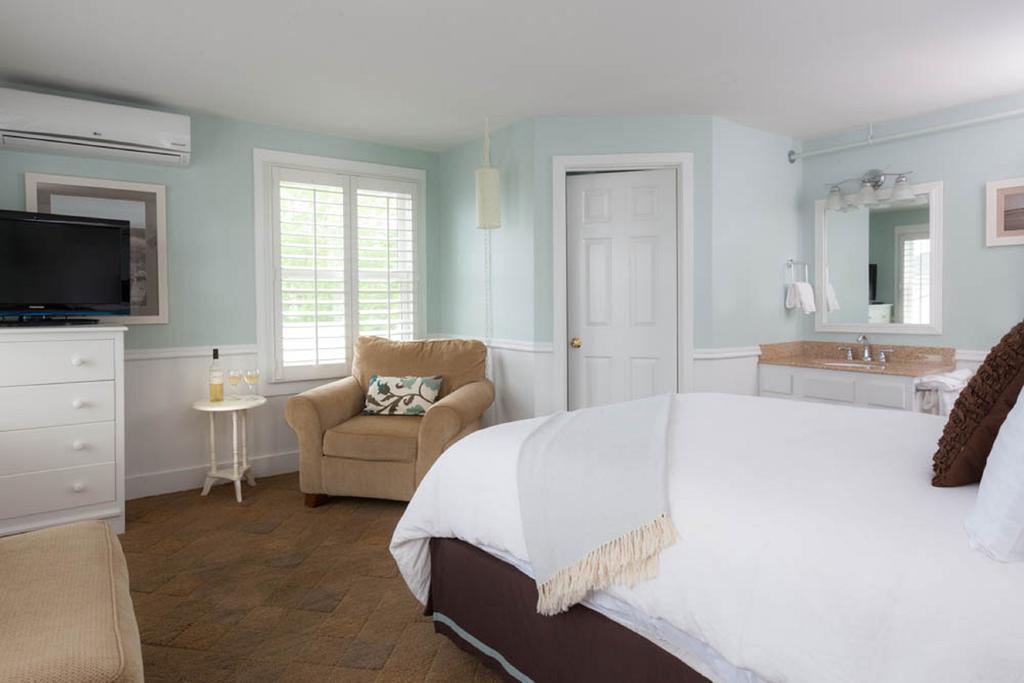 Vineyard Square Hotel And Suites Edgartown Szoba fotó
