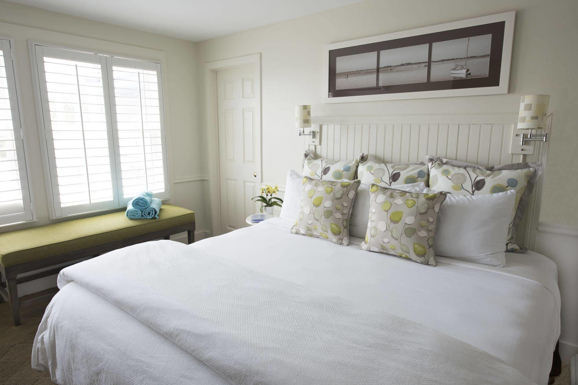 Vineyard Square Hotel And Suites Edgartown Kültér fotó